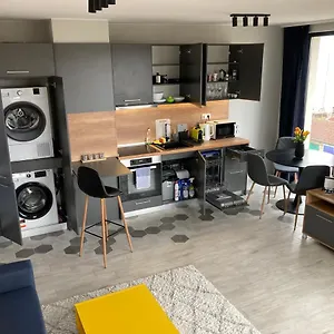  Apartment Opalchenska / Pirotska